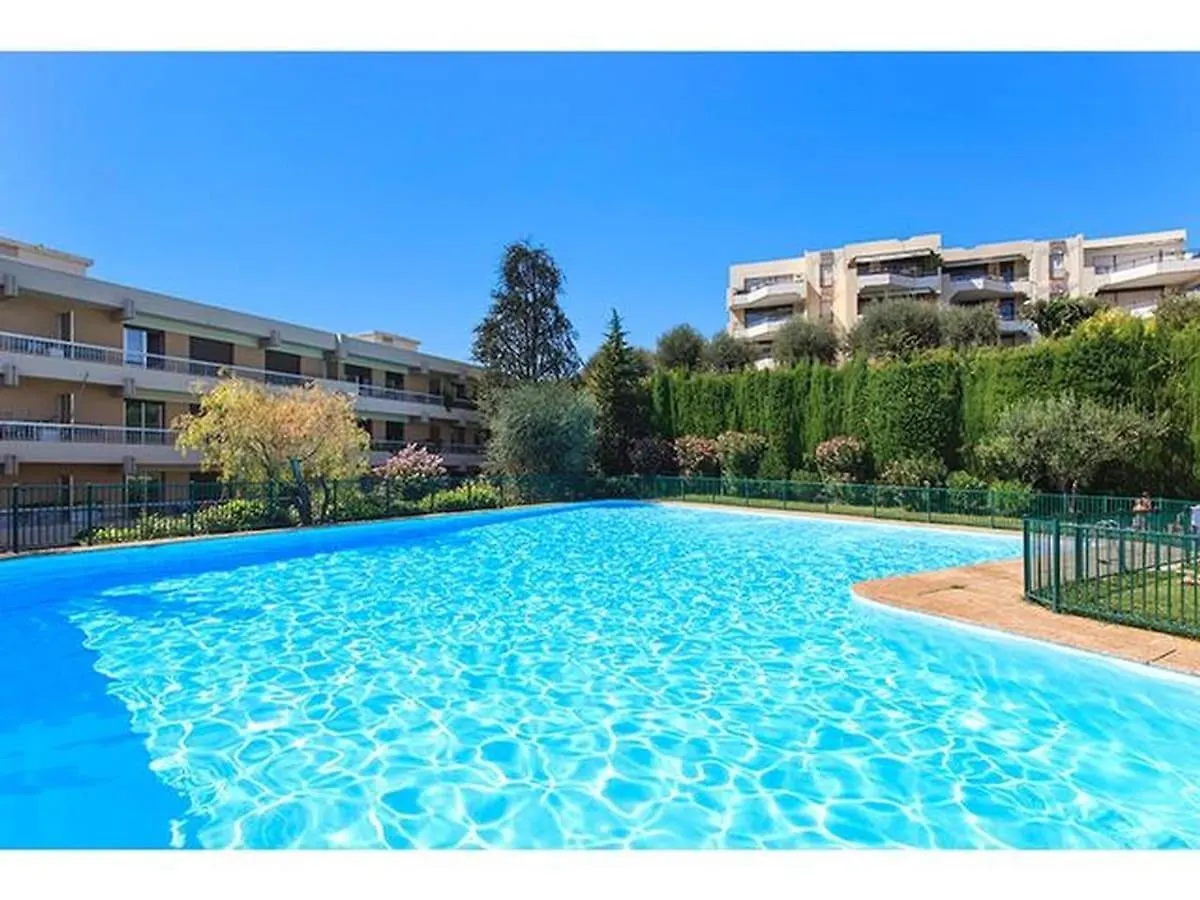 Condo In A Private Residence With Pool Nice France